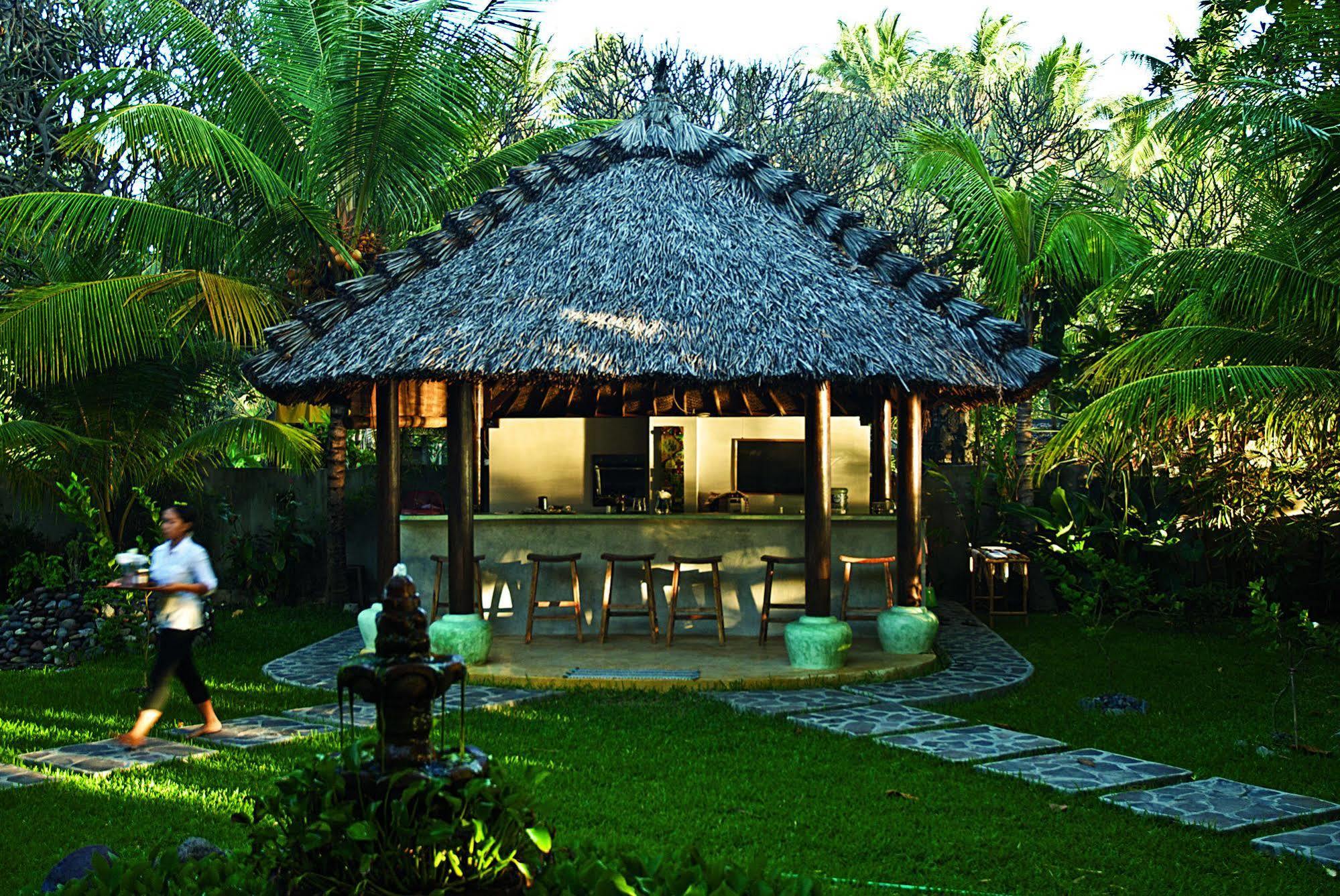 Cili Emas Oceanside Resort Tejakula Bagian luar foto